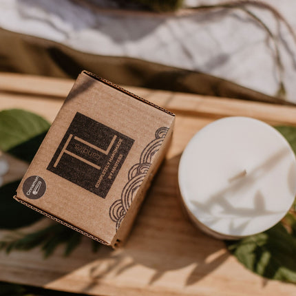 Hand-made Soy Wax Candle with Cinnamon Scent