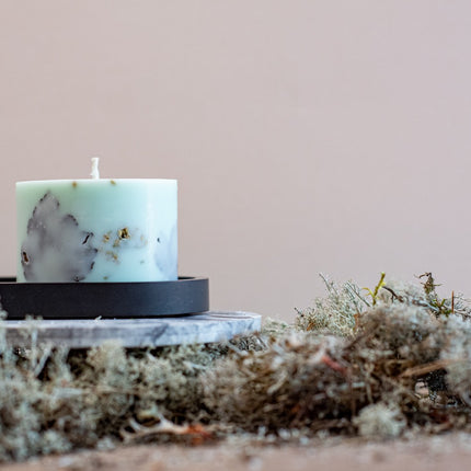 Hand-made Soy Wax Candle with Forest Scent - Mint Green