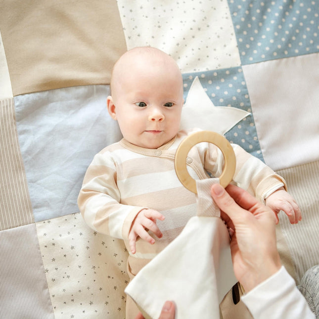 Gift Pack For Babies: Comfort blanket and a Flag - LoveStyle World