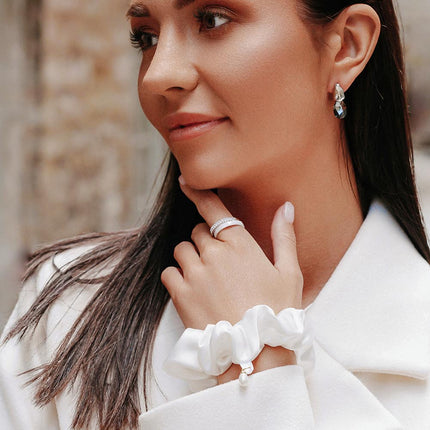 Mulberry Silk Scrunchie - Pearl