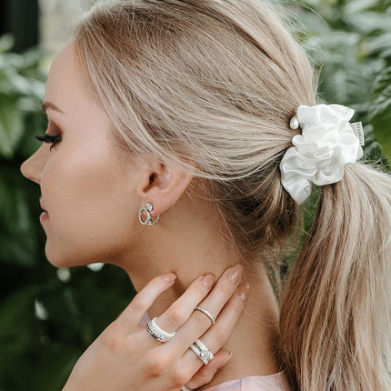 Mulberry Silk Scrunchie - Pearl