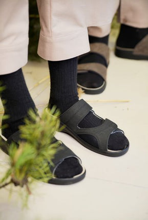 Professional Heel-Cushioned Sandals - Black
