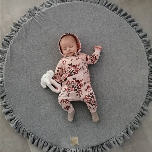 Round Play Mat With a Frill - Grey Velvet
