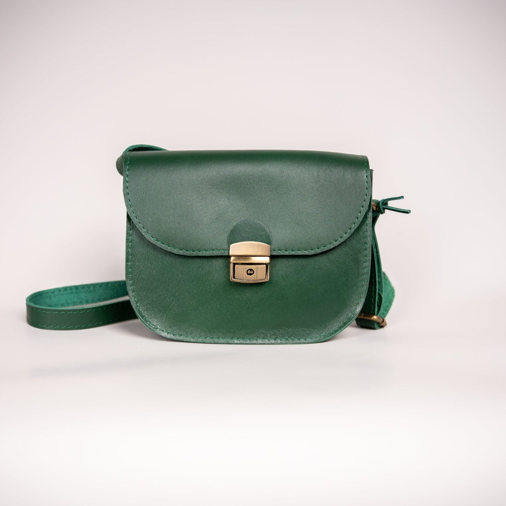 Natural Leather Saddle Bag Medium – Green