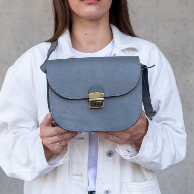 Natural Leather Saddle Bag Medium – Grey