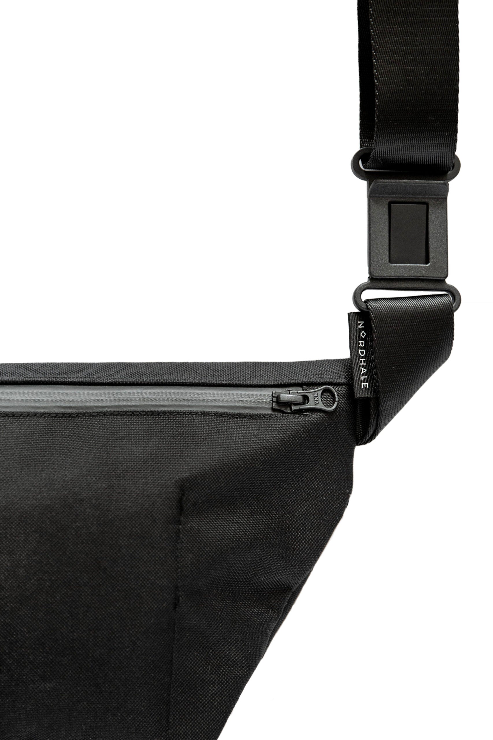 OSLO Cross Body Bag