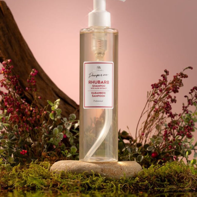 Rhubarb Shampoo With Aloe Extract - 250 ml