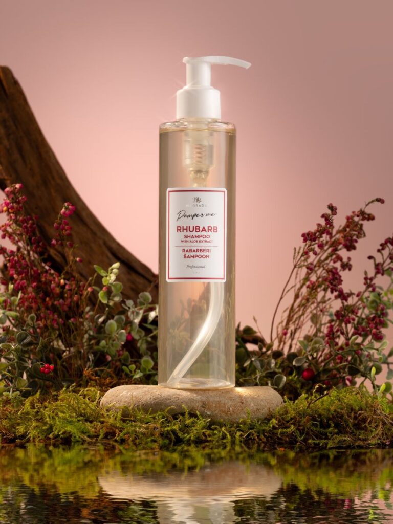 Rhubarb Shampoo With Aloe Extract - 250 ml