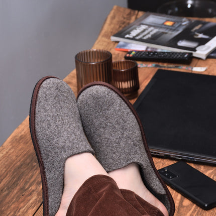 Nursi Unisex Slippers