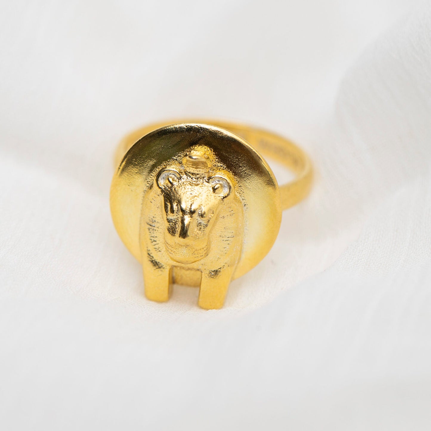 Sekhmet Fire Necklace Ring - Gold