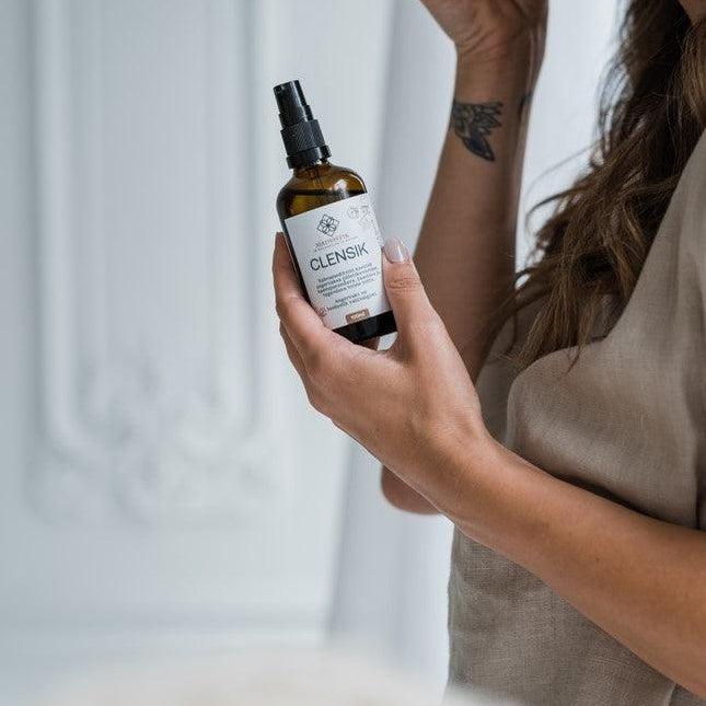 CLENSIK Make-up Removal Oil with Local Herbs 100ml - LoveStyle World