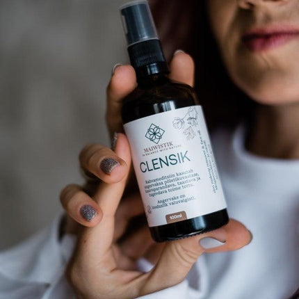CLENSIK Make-up Removal Oil with Local Herbs 100ml