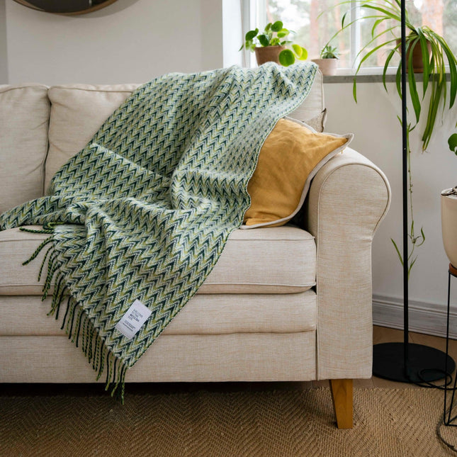 Amai wool throw
