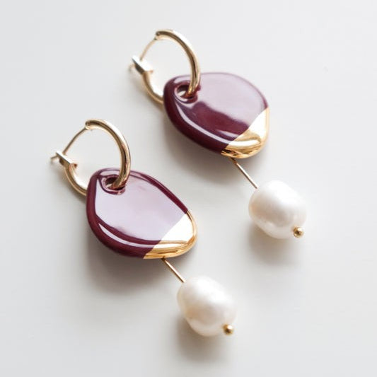 Arp Pearl And Porcelain Earrings - Burgundy