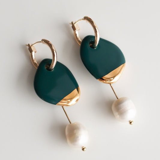 Arp Pearl And Porcelain Earrings - Dark Green - LoveStyle World