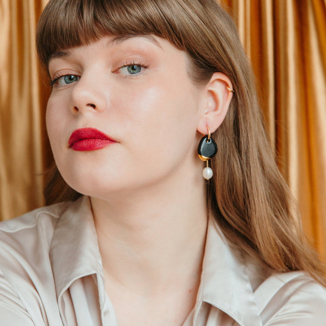 Arp Pearl And Porcelain Earrings - Dark Green - LoveStyle World