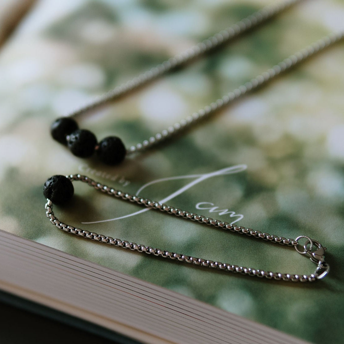 Diffuser Set, Necklace and Bracelet - Black Lava