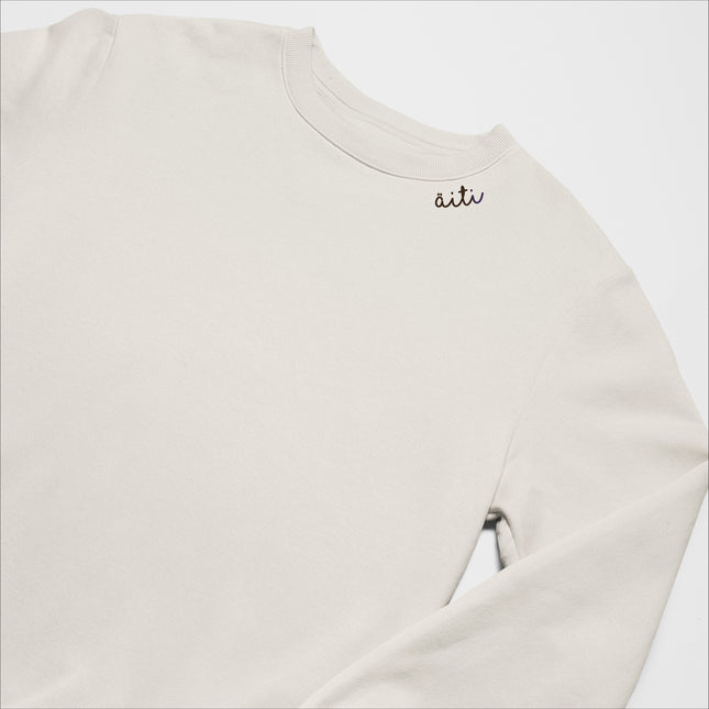 Embroidered Collar Organic Cotton Sweatshirt "Äiti" (FI) - LoveStyle World