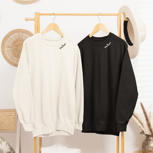 Embroidered Collar Organic Cotton Sweatshirt "Vater" (DE) - LoveStyle World