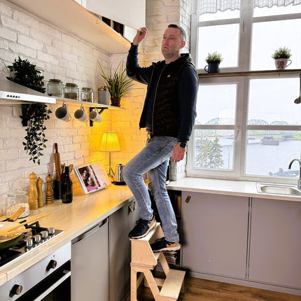 Folding Seat And Climbing Helper