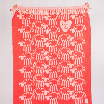 Friendsheep wool throw