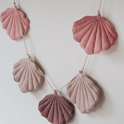 Shell Garland - Powder Pink