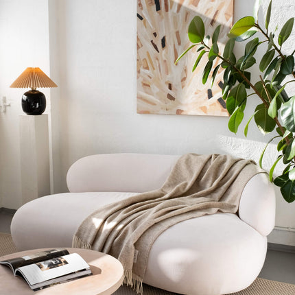 Hera wool throw