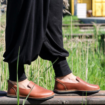 London - Classic shoes in the TOKU style - Brown