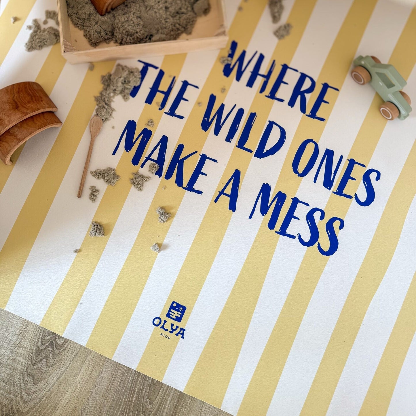 Kids Mealtime Floor Mat, Non-Slip & Waterproof - Wild Citronello