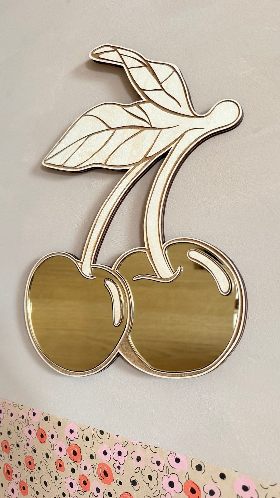 Kids Room Cherry Mirror – Child-Friendly Acrylic & Wood