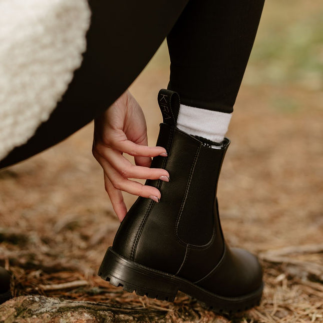 KIRA 3.0 Chelsea Boots - Black - LoveStyle World