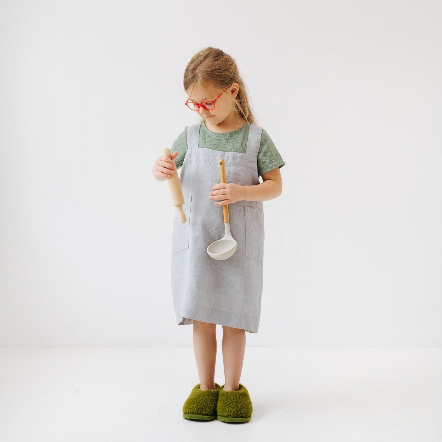 Linen Pinafore Apron for Kids - Light Grey