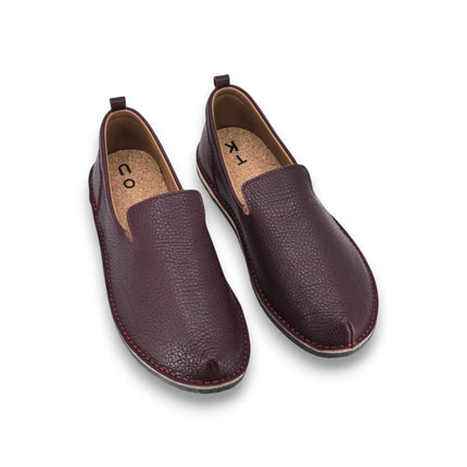 London - Classic shoes in the TOKU style - Cherry Red