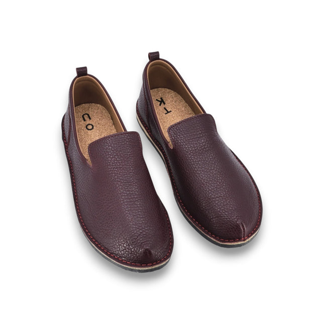 London - Classic shoes in the TOKU style - Cherry Red