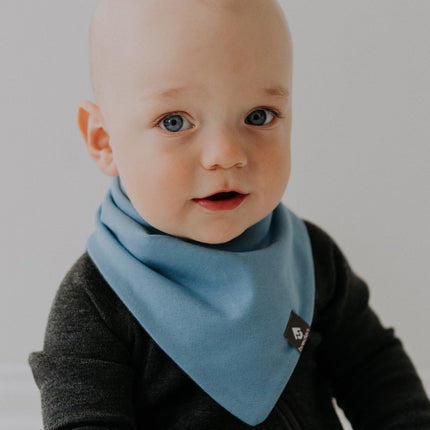 Merino-Lined Triangle Scarf MAX