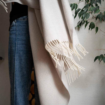 Mira wool throw
