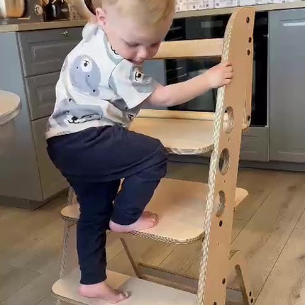 Montessori Learning Tower, Kitchen Helper - Louis