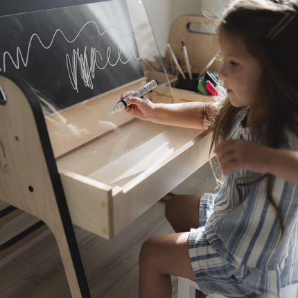 Multisensory Art Table/Desk Julle