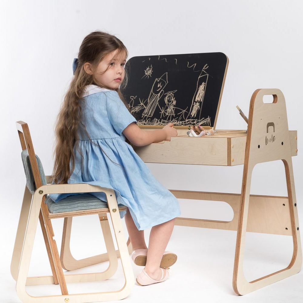 Multisensory Art Table/Desk Julle