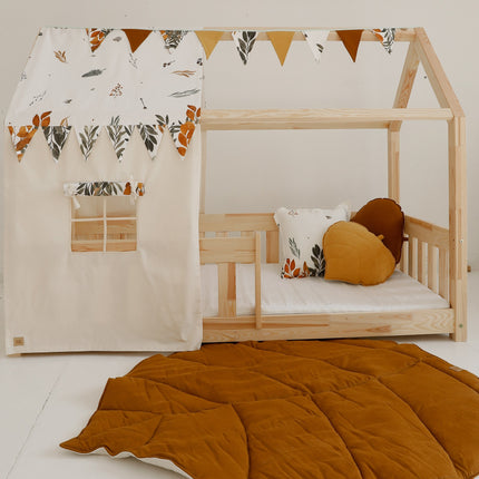 Organic Cotton and Linen Leaf Playmat - Caramel
