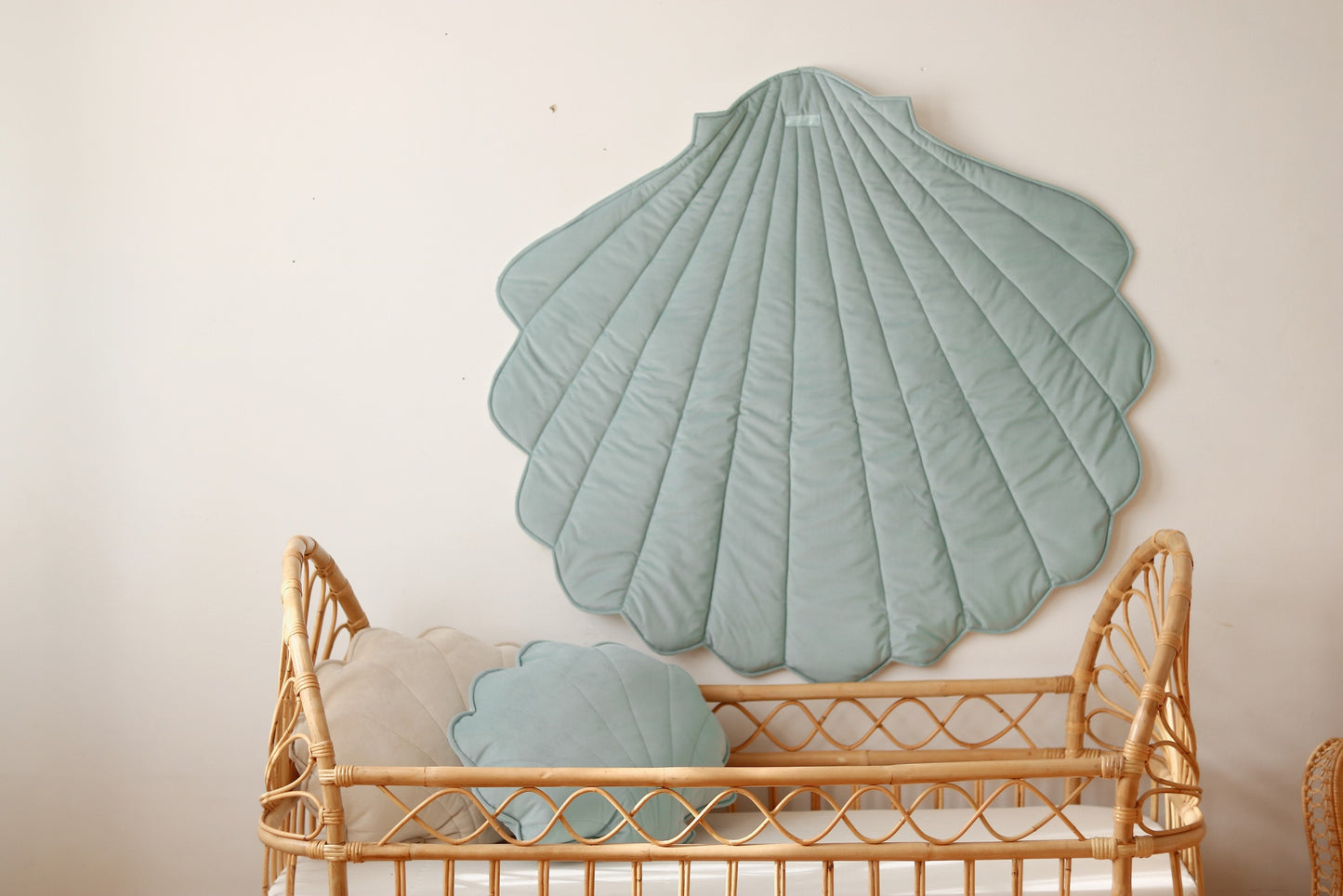 Organic Cotton and Velvet Shell Playmat - Mint