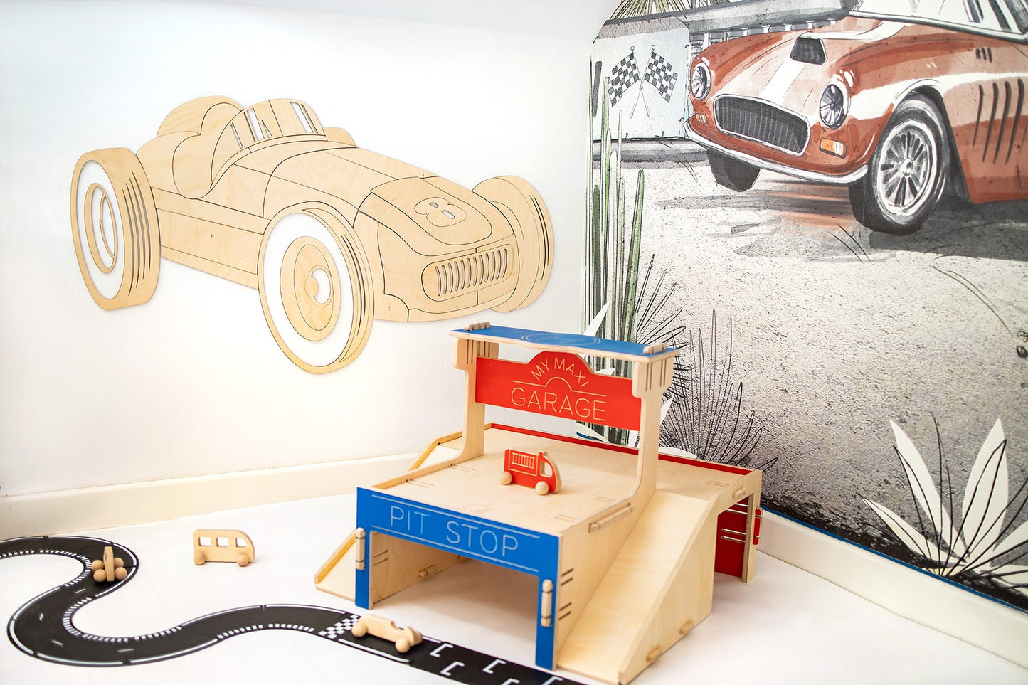 Wooden Wall Decoration - Retro Car