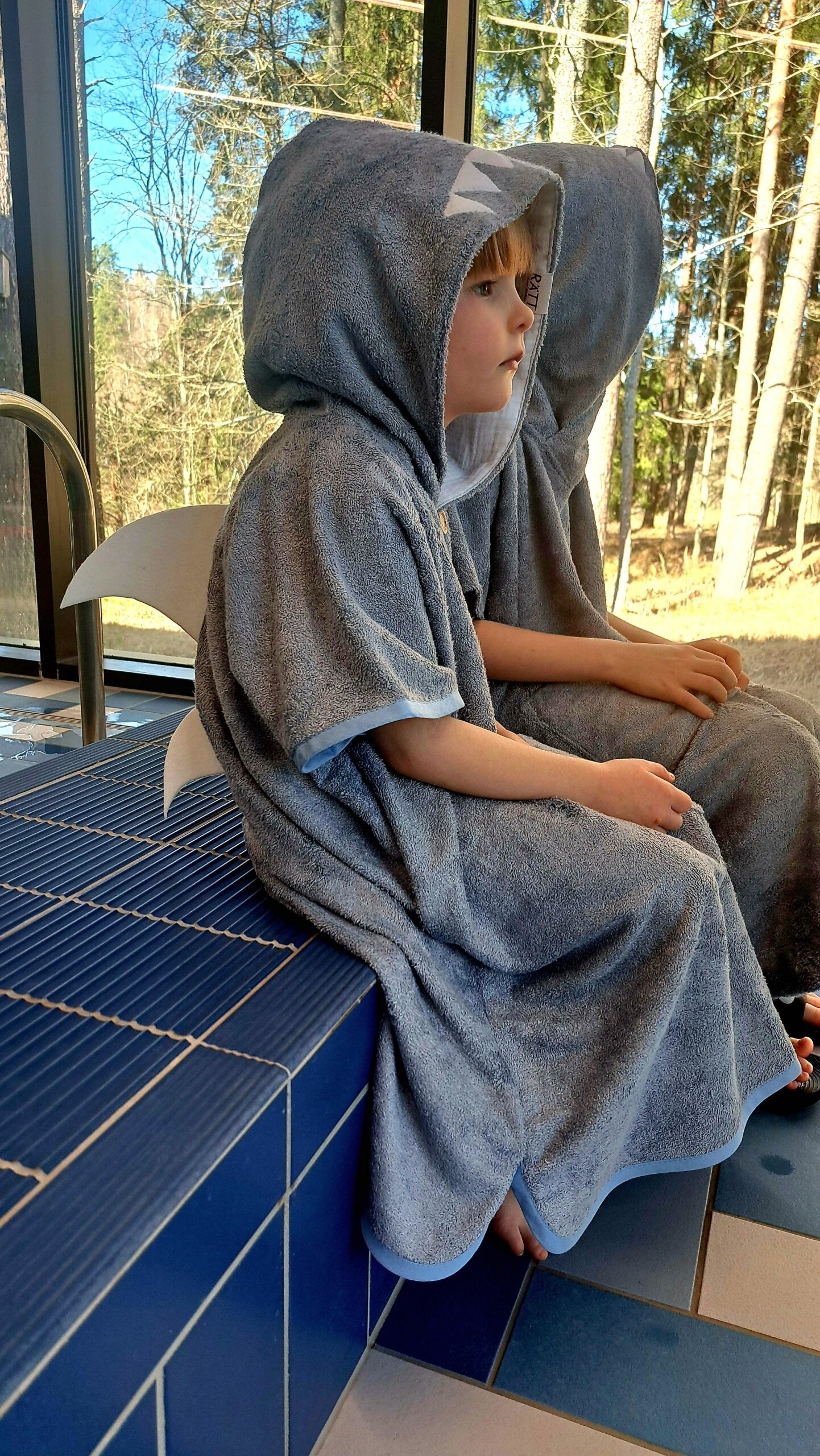 Short-Sleeve Poncho SHARK - For TODDLERS (Size 82/86-116)