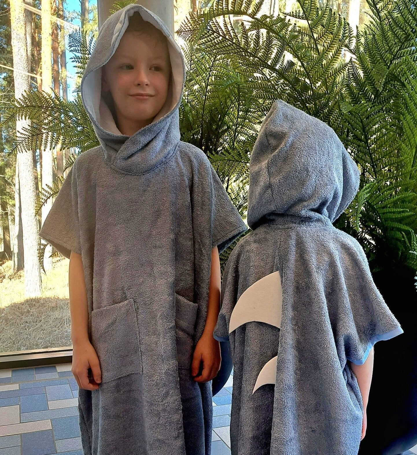 Short-Sleeve Poncho SHARK - For TODDLERS (Size 82/86-116)