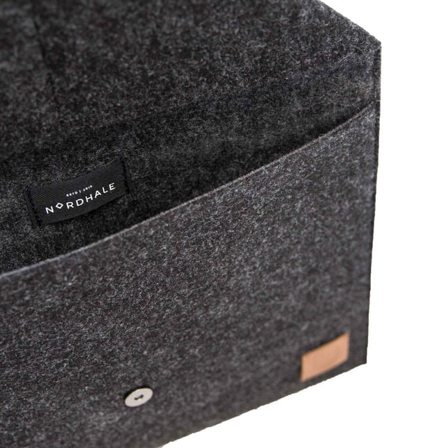 Clutch / Laptop Case Skive - Black - LoveStyle World