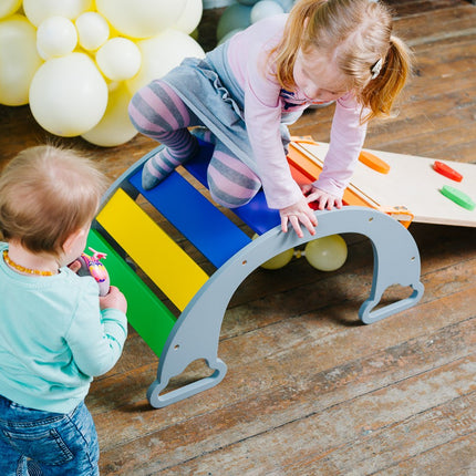 The Sway Rainbow Climber / Swing