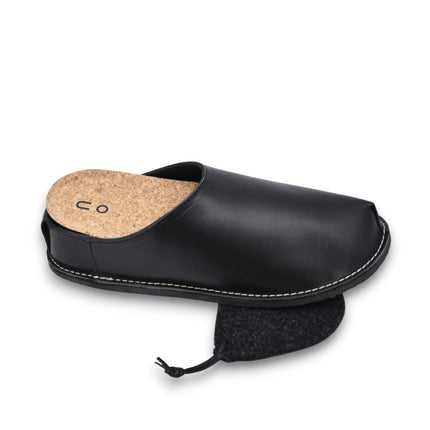 TOKU Tokyo unisex slip-on shoes - Black