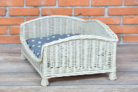 Whitewashed Wicker Pet Bed Alfie With Cushion, 84×62 cm