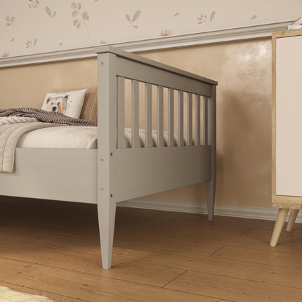 Wooden Bed IGNAS