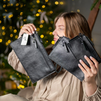 Black Wristlet Wallet